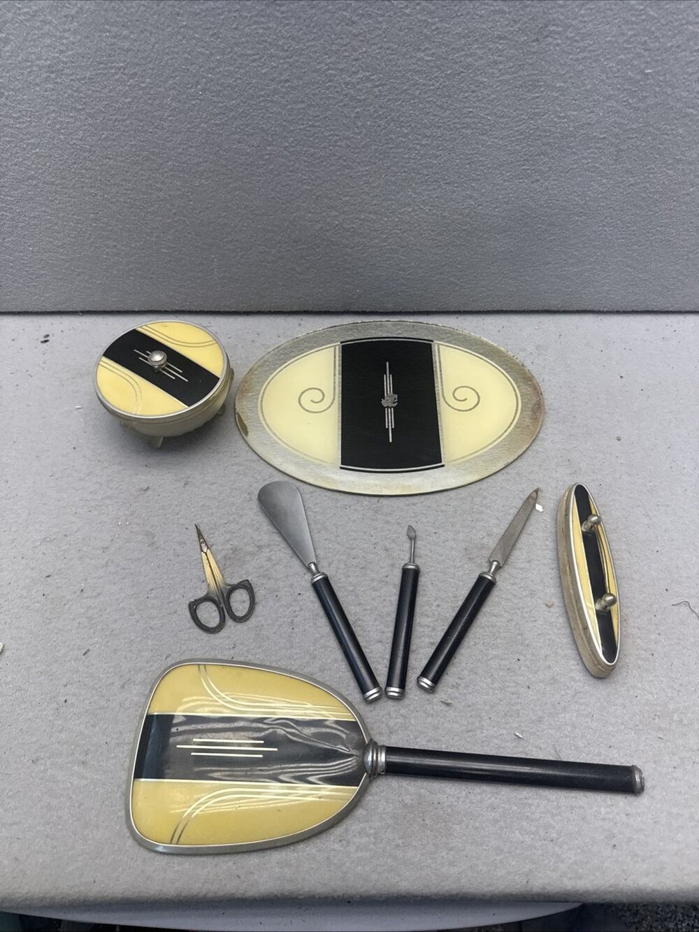 Vtg Art Deco Celluloid Bakelite Vanity Dresser Set Yellow Black Ocean Liner Ship